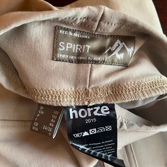 Girls size S riding breeches - Picture 2 of 3